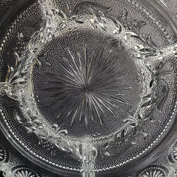 Rare Find: 1970 Sandwich Glass Clear Egg Oyster Serving Plate Brockway Glass Ame - Picture 6 of 10